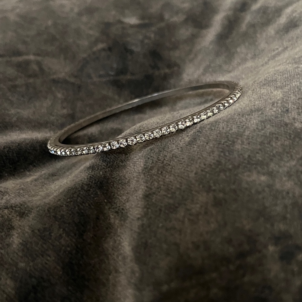 Vintage Rhinestone Bangle - Picture 2 of 12